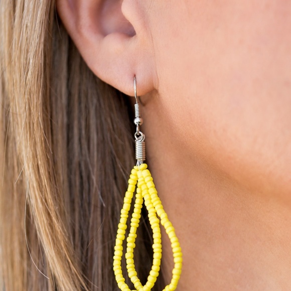 paparazzi Jewelry Peacefully Pacific Yellow Seed Bead Necklace